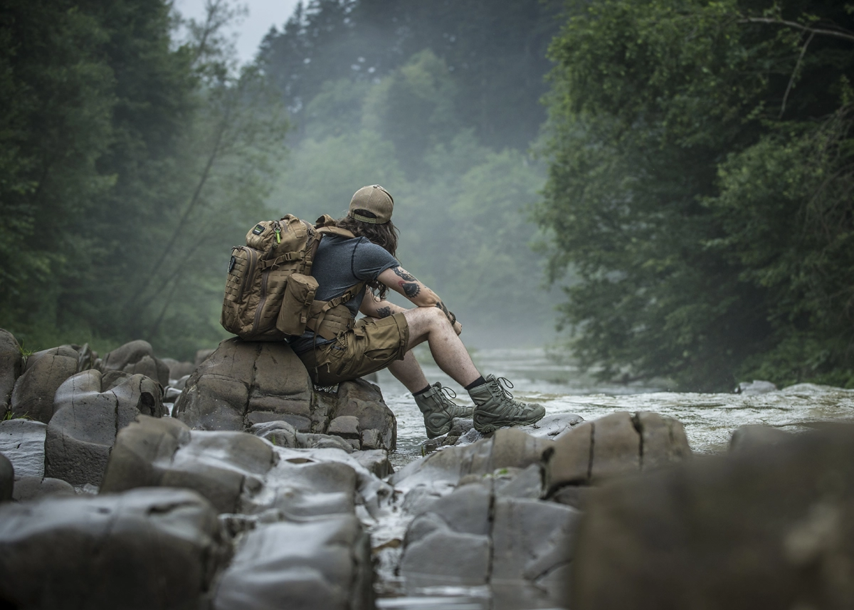 commercial-outdoor-photo-active-lifestyle-molle-backpack-mountains-river-poland